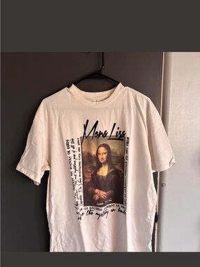 Pull&Bear Mona Lisa Graphic T-Shirt in Cream - Unbranded